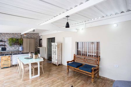 Casa à venda com 450m², 3 quartos e 2 vagasEspaço Gourmet