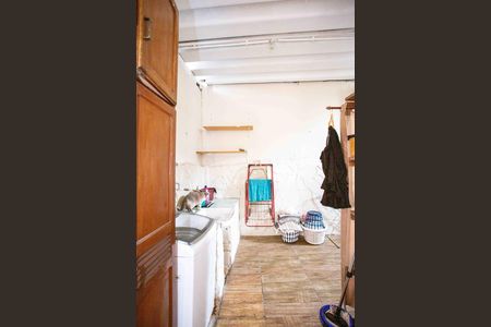 Casa à venda com 450m², 3 quartos e 2 vagasÁrea de Serviço