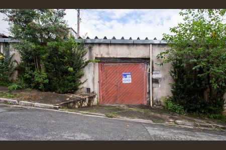 Casa à venda com 450m², 3 quartos e 2 vagasFachada