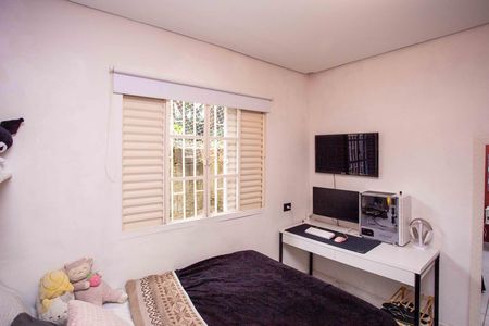 Casa à venda com 450m², 3 quartos e 2 vagasQuarto 2