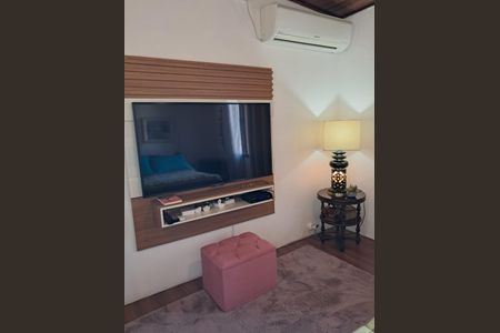 Quarto  de casa à venda com 2 quartos, 70m² em Morro Santana, Porto Alegre