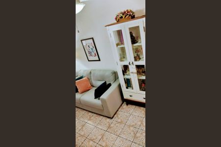 Sala de casa à venda com 2 quartos, 70m² em Morro Santana, Porto Alegre