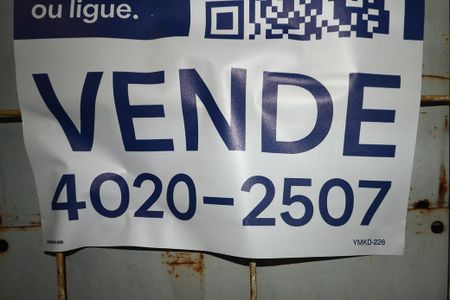 Casa à venda com 72m², 3 quartos e 1 vagaFachada