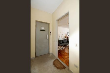 Apartamento à venda com 116m², 3 quartos e 1 vaga Apartamento à venda com 116m², 3 quartos e 1 vagaHall Privativo