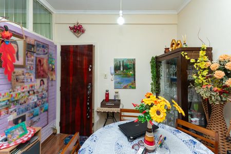 Apartamento à venda com 51m², 2 quartos e sem vagaSala