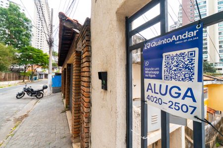 Casa para alugar com 60m², 1 quarto e sem vagaPlaquinha