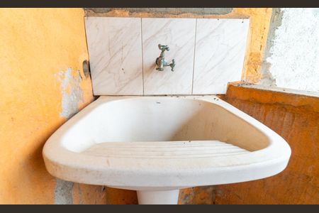 Casa para alugar com 60m², 1 quarto e sem vagaLavanderia