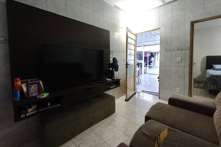 Casa à venda com 100m², 3 quartos e 4 vagasSala de Estar