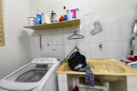 Casa à venda com 100m², 3 quartos e 4 vagasÁrea de Serviço