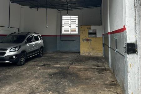 Casa à venda com 100m², 3 quartos e 4 vagasCômodo Extra