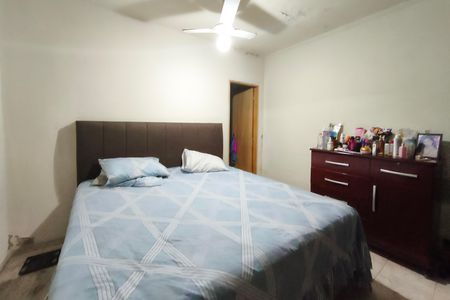 Casa à venda com 100m², 3 quartos e 4 vagasQuarto Suíte