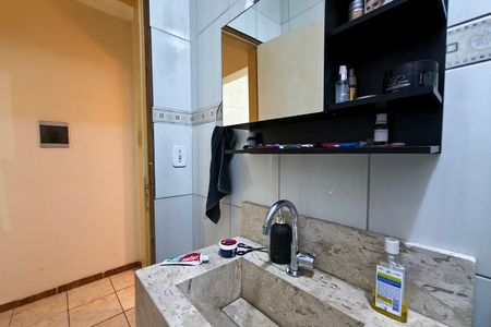 Casa à venda com 100m², 3 quartos e 4 vagasBanheiro Social