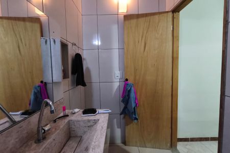 Casa à venda com 100m², 3 quartos e 4 vagasBanheiro Suíte