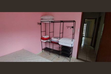 Casa para alugar com 110m², 3 quartos e 2 vagas