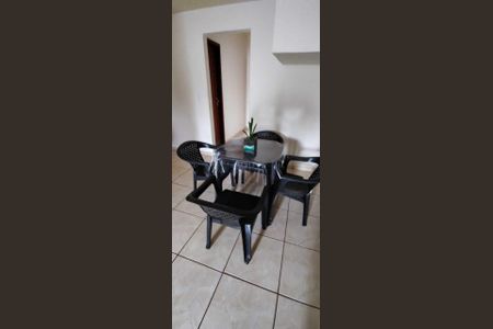 Casa para alugar com 110m², 3 quartos e 2 vagas