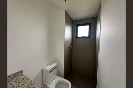 Apartamento à venda com 79m², 2 quartos e 2 vagasBanheiro da Suíte 1
