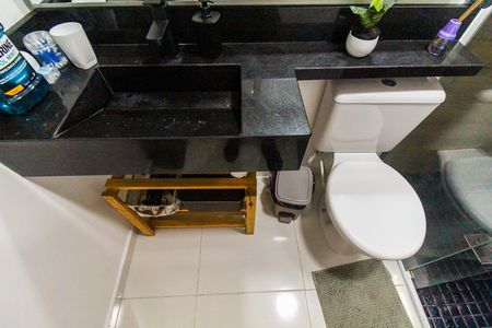 Apartamento para alugar com 55m², 2 quartos e 1 vaga Apartamento para alugar com 55m², 2 quartos e 1 vagaBanheiro