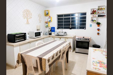 Cozinha de casa para alugar com 4 quartos, 250m² em Vila Santana, Valinhos