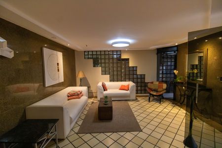 Apartamento à venda com 113m², 3 quartos e 1 vaga Apartamento à venda com 113m², 3 quartos e 1 vagaPortaria