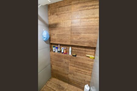 Apartamento à venda com 113m², 3 quartos e 1 vaga Apartamento à venda com 113m², 3 quartos e 1 vagaBanheiro 2