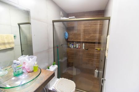 Apartamento à venda com 113m², 3 quartos e 1 vaga Apartamento à venda com 113m², 3 quartos e 1 vagaBanheiro 2