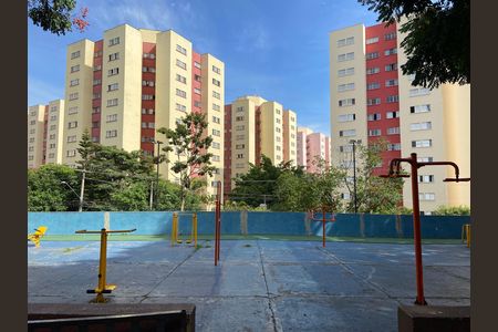 Apartamento para alugar com 55m², 2 quartos e 1 vaga Apartamento para alugar com 55m², 2 quartos e 1 vagaÁrea comum - Playground