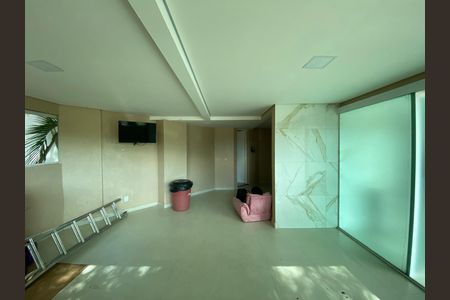 Apartamento para alugar com 55m², 2 quartos e 1 vaga Apartamento para alugar com 55m², 2 quartos e 1 vagaÁrea comum - Salão de festas