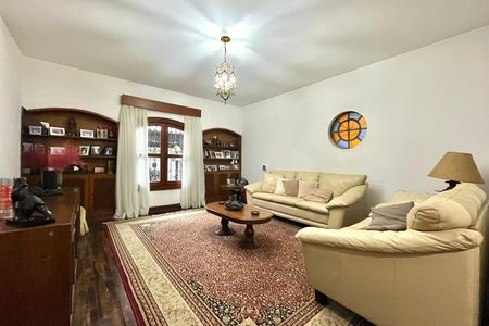 Sala de casa à venda com 3 quartos, 240m² em Campo Belo, São Paulo
