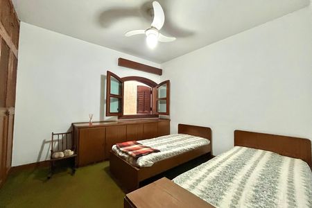 Quarto 2 de casa à venda com 3 quartos, 240m² em Campo Belo, São Paulo
