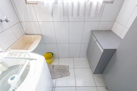Apartamento à venda com 54m², 2 quartos e 2 vagas Apartamento à venda com 54m², 2 quartos e 2 vagasArea de serviço