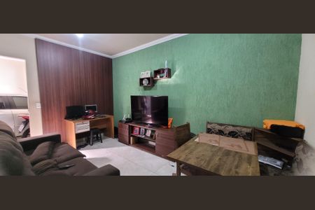 Casa para alugar com 70m², 2 quartos e 1 vaga