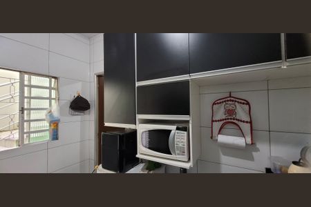 Casa para alugar com 70m², 2 quartos e 1 vaga