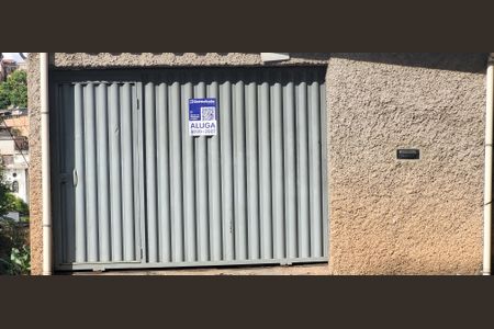 Casa para alugar com 70m², 2 quartos e 1 vaga
