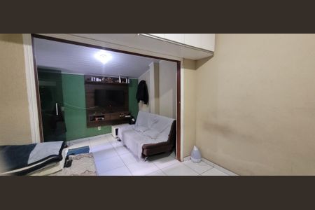 Casa para alugar com 70m², 2 quartos e 1 vaga