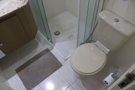Apartamento à venda com 74m², 2 quartos e 1 vagaBanheiro 1