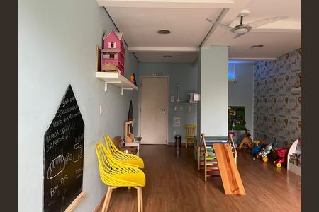Apartamento à venda com 74m², 2 quartos e 1 vagaBrinquedoteca