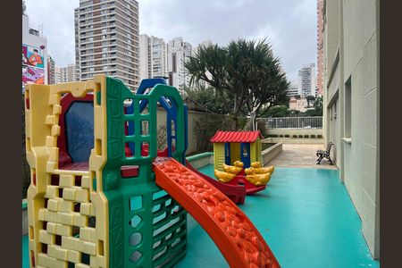 Apartamento à venda com 74m², 2 quartos e 1 vagaÁrea comum - Playground