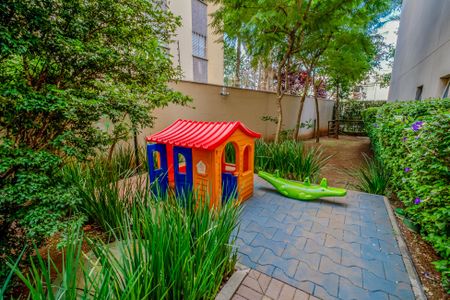 Apartamento à venda com 31m², 1 quarto e sem vaga Apartamento à venda com 31m², 1 quarto e sem vagaÁrea comum - Playground