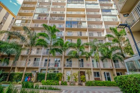 Apartamento à venda com 31m², 1 quarto e sem vaga Apartamento à venda com 31m², 1 quarto e sem vagaFachada do bloco