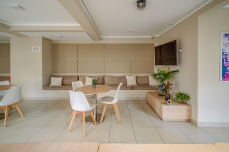 Apartamento à venda com 31m², 1 quarto e sem vaga Apartamento à venda com 31m², 1 quarto e sem vagaÁrea comum - Salão de festas