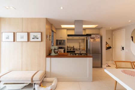 Apartamento à venda com 84m², 2 quartos e 2 vagas Apartamento à venda com 84m², 2 quartos e 2 vagasSala