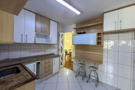 Apartamento para alugar com 62m², 2 quartos e 1 vagaCozinha