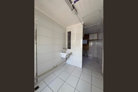Apartamento para alugar com 62m², 2 quartos e 1 vagaÁrea de Serviço