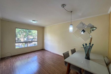 Apartamento para alugar com 62m², 2 quartos e 1 vagaSala