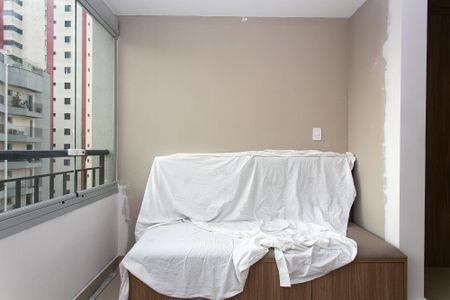 Apartamento à venda com 42m², 2 quartos e sem vaga Apartamento à venda com 42m², 2 quartos e sem vagaVaranda