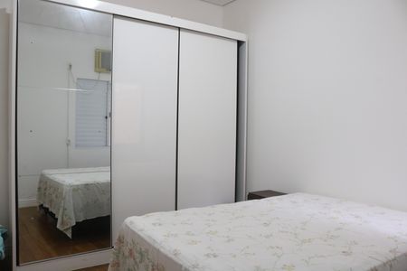Quarto 2 de casa para alugar com 2 quartos, 102m² em Pompeia, São Paulo