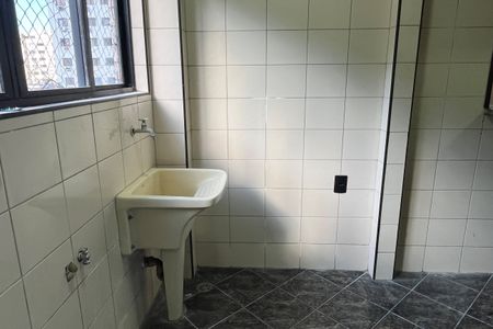 Apartamento para alugar com 86m², 2 quartos e 1 vaga Apartamento para alugar com 86m², 2 quartos e 1 vagaCozinha e Área de Serviço