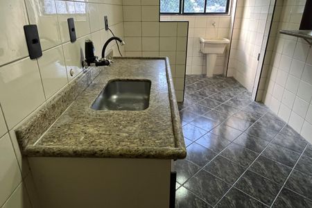 Apartamento para alugar com 86m², 2 quartos e 1 vaga Apartamento para alugar com 86m², 2 quartos e 1 vagaCozinha e Área de Serviço