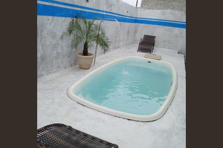 Casa para alugar com 75m², 1 quarto e 2 vagas Casa para alugar com 75m², 1 quarto e 2 vagasÁrea externa