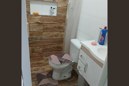 Banheiro de casa para alugar com 1 quarto, 75m² em Lagoinha, Nova Iguaçu